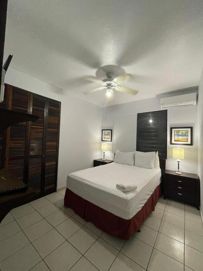 Playa Apartments Salinas Chambre photo